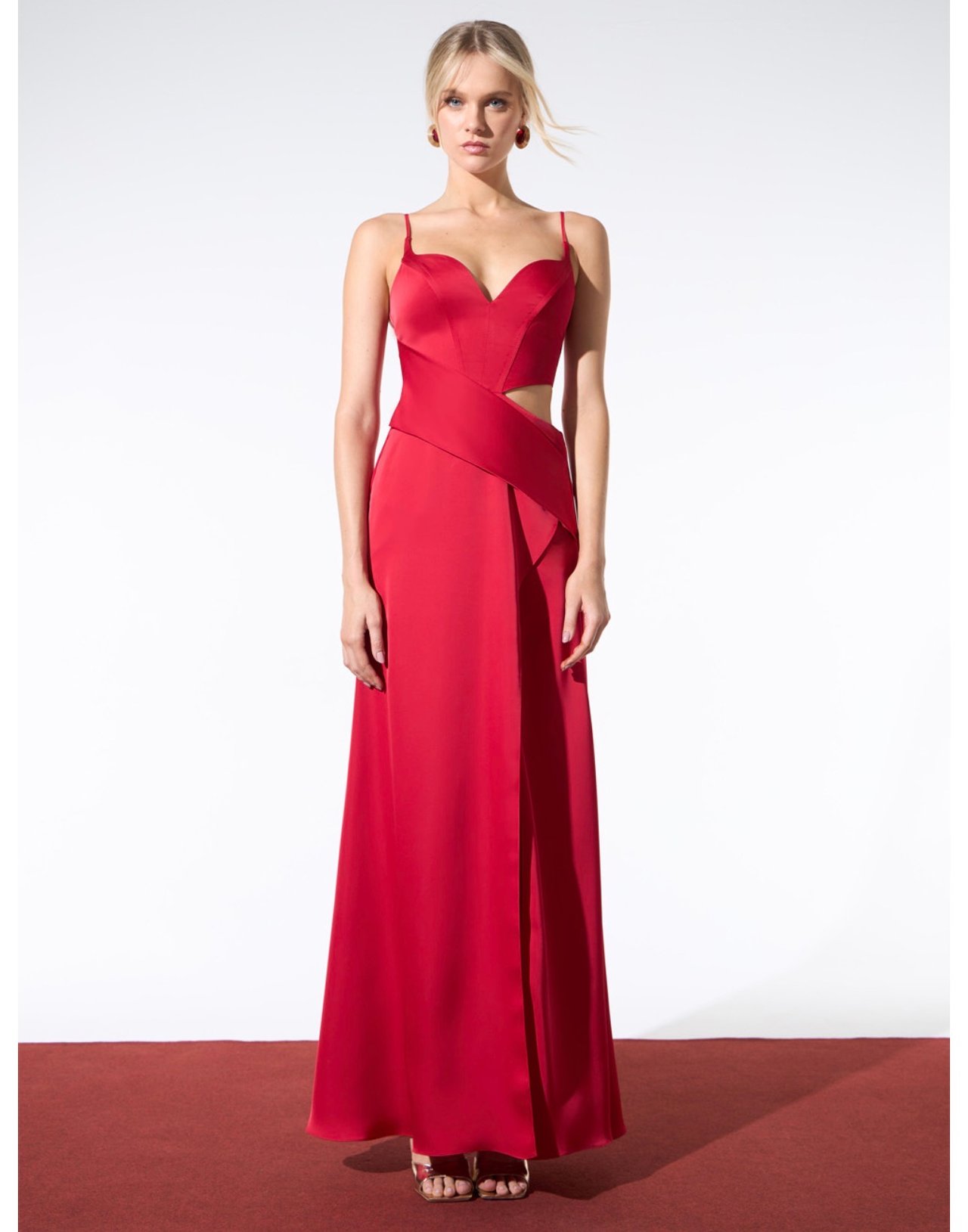 Vestido Longo Cut Out