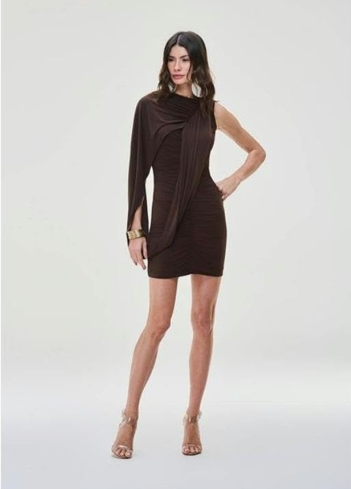 Vestido Curto Sobreposição Franzidos