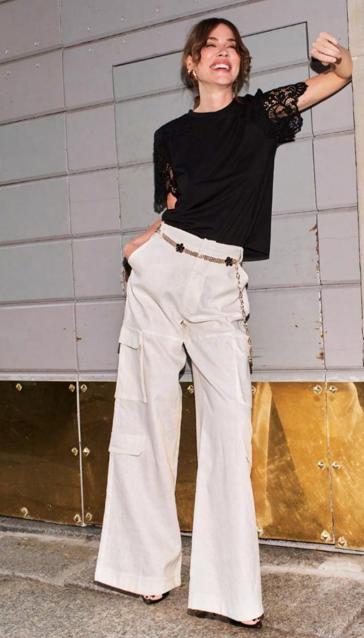 Calça Linho Bolso Lateral
