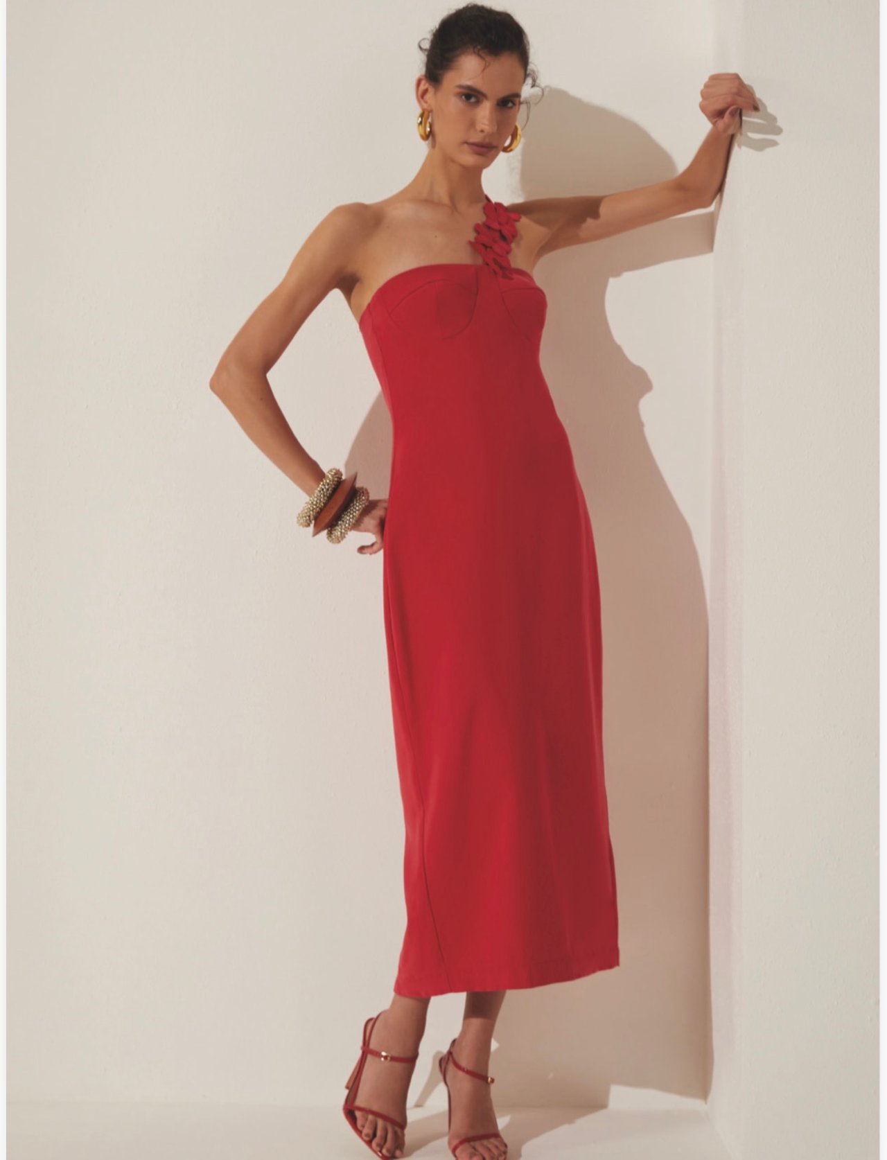 Vestido Midi Aplicação Flores