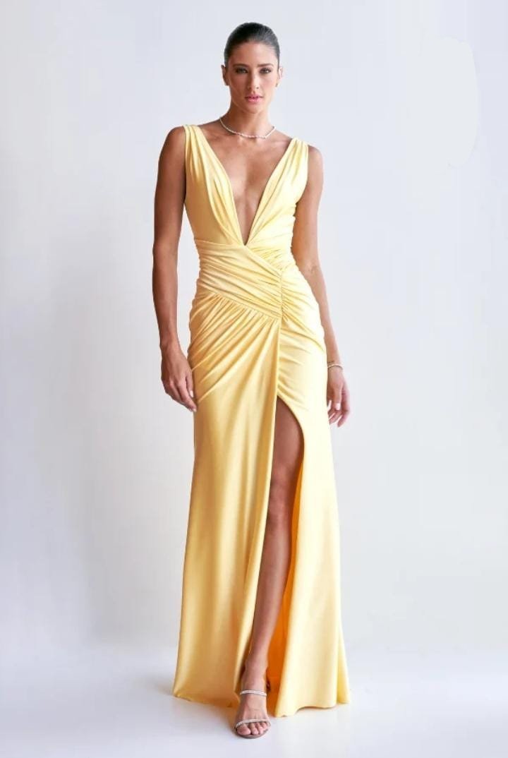 Vestido De Malha Sem Manga Franzido No Ombro Com Fenda Na Frente