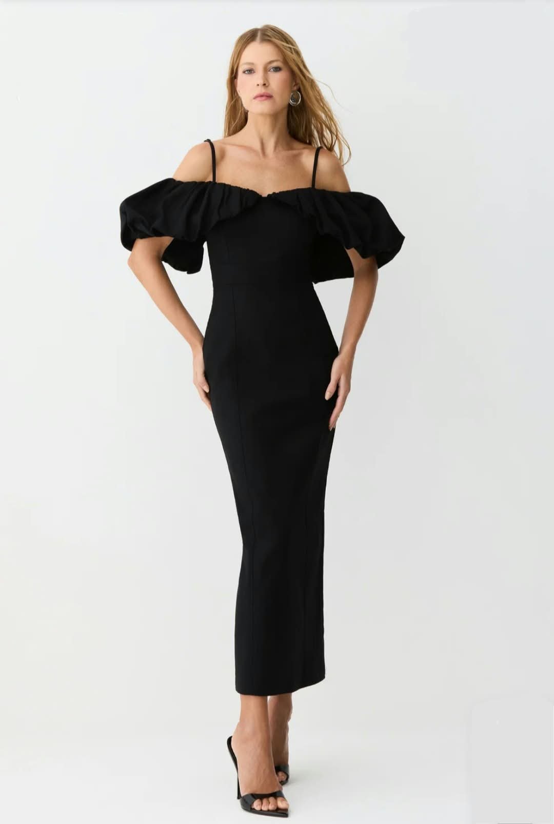 Vestido Midi Ombro a Ombro Mangas Bufantes Estruturada