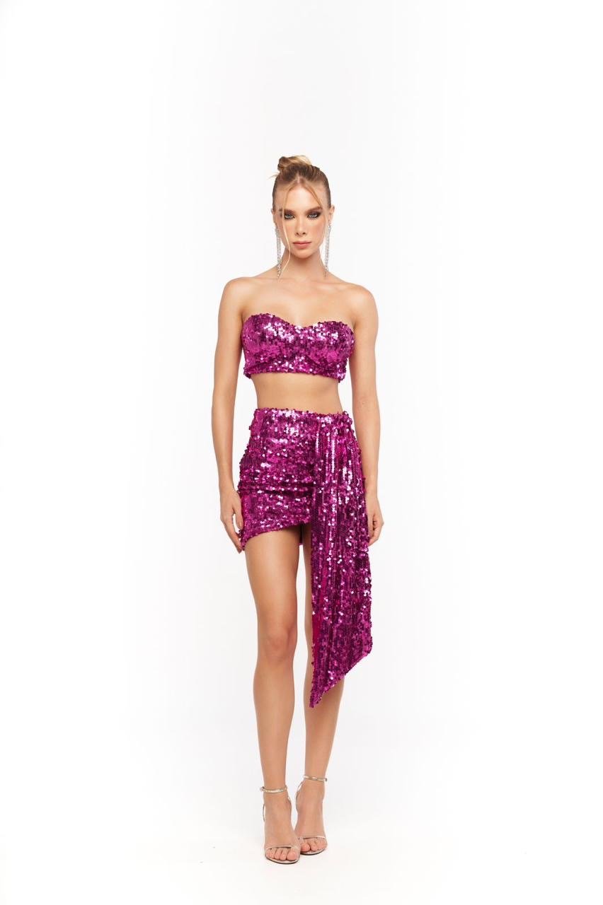 Conjunto Tici Top e Saia Paetê